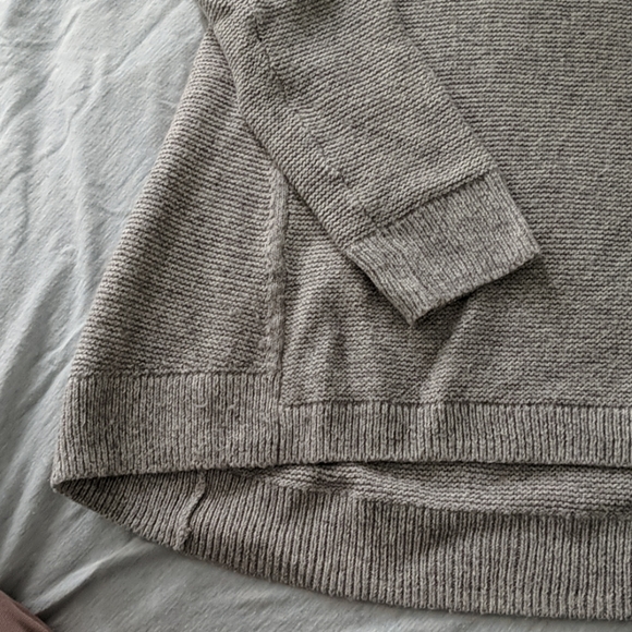 Madewell Grey Sweater - Picture 6 of 8